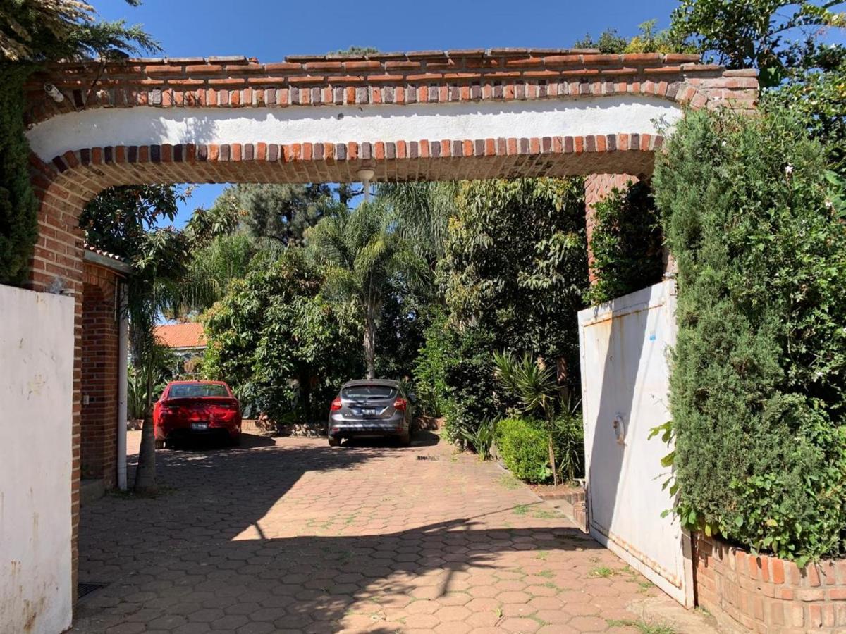 Hotel El Mirador Y Jardin Tlayacapan Exteriör bild