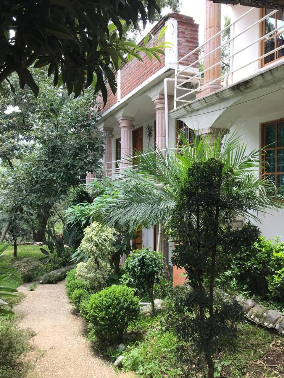Hotel El Mirador Y Jardin Tlayacapan Exteriör bild